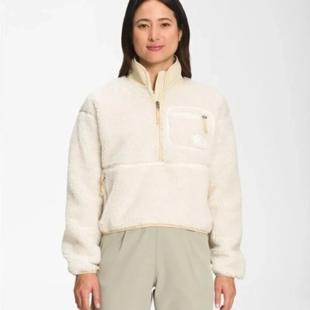 The North Face Women's Off-White Teddy Jacket SIZE MEDIUM CROPPED